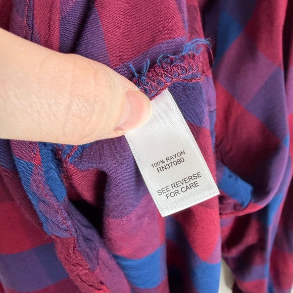 Cato Est 1946 Plaid Button Up Shirt Size 26/28W Lightweight Grunge Relaxed Fall - Picture 6 of 9